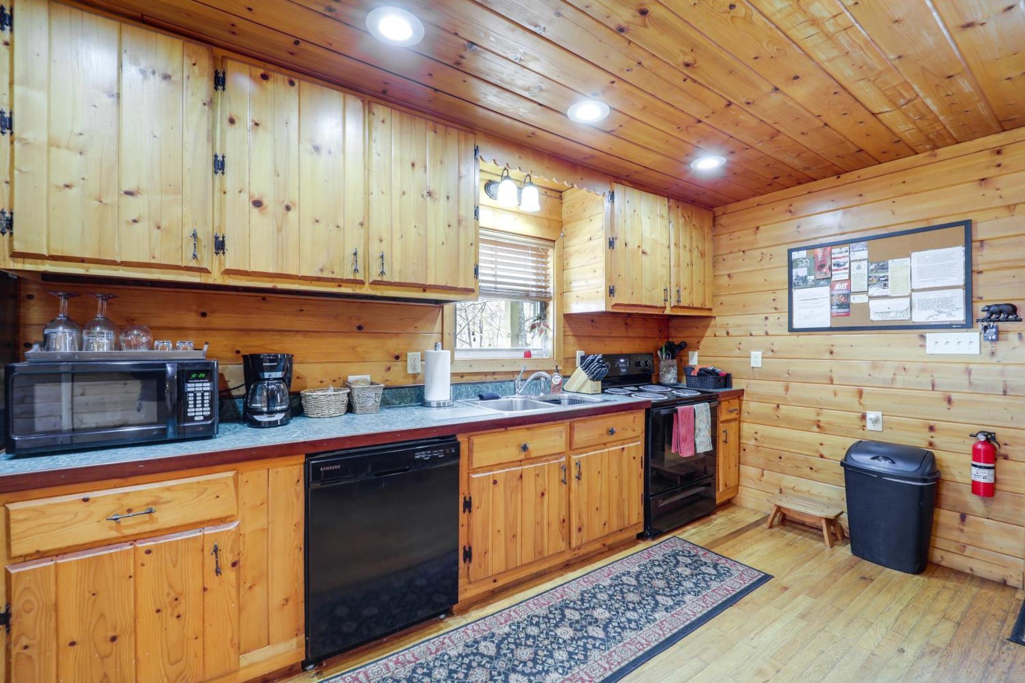 Secluded Lenoir Cabin 4 Mi To Dtwn Blowing Rock Екстер'єр фото